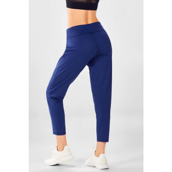 Fabletics Maj Pant II Women's Medium Blue NWT Athletic Jogger Stretch Workout - Picture 2 of 9